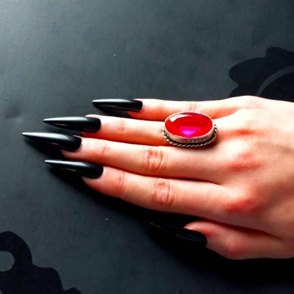 Size 8 silver pink glass ring